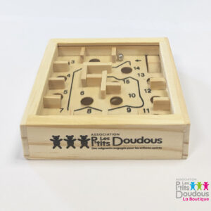 Labyrinthe en bois