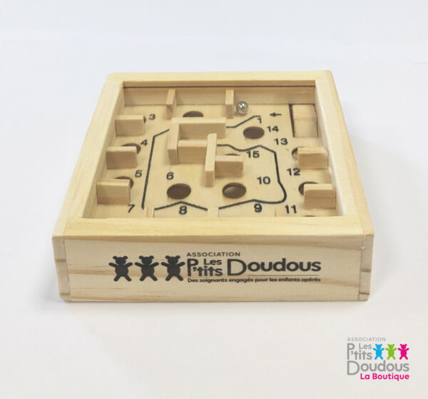 Labyrinthe en bois