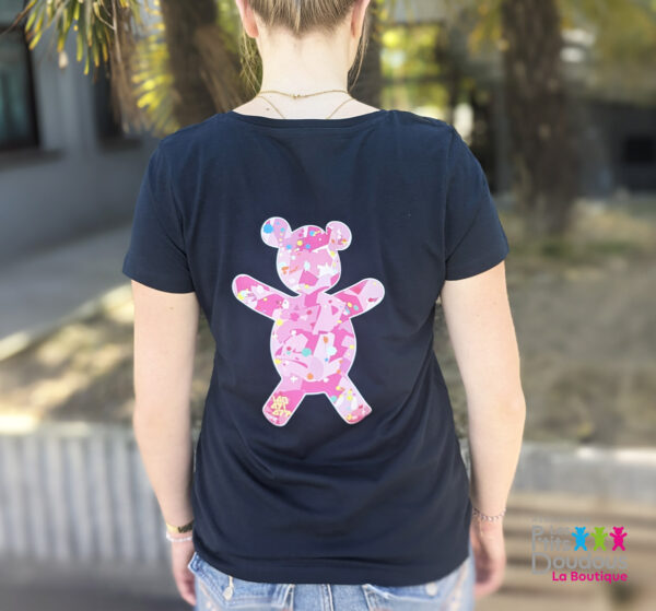 Tee-shirt Femme Col V P'tits Doudous X Cyril Kongo – Image 2